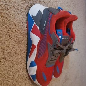 Puma RSX size 9.5